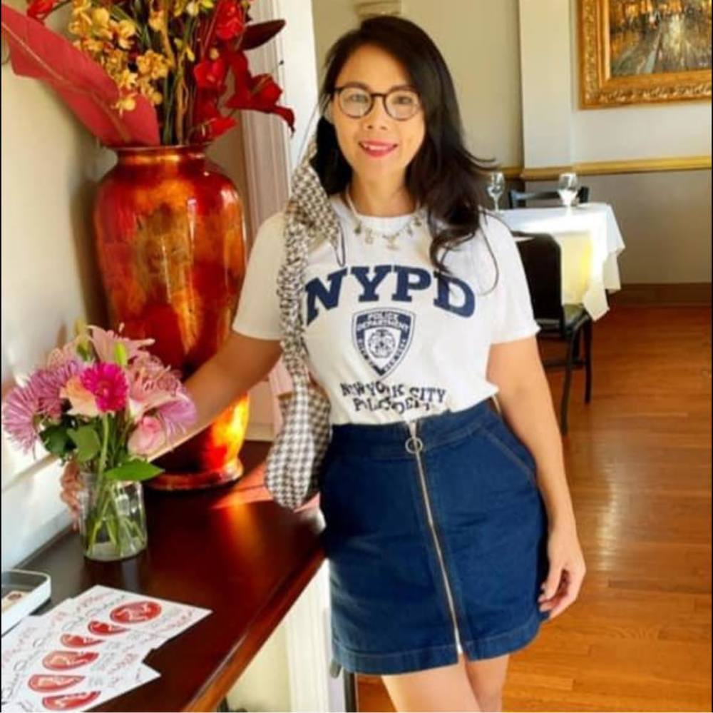 Meet your Posher, Packaya